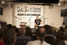 24. setkn kytarist