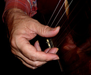 TECHNICAL USE OF ALL FINGERS OF THE RIGHT HAND – NEW TECHNIQUES AND GUITAR EXPRESSIONS
